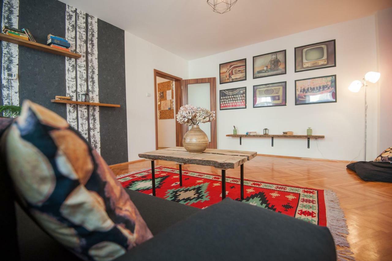 Spacious Stylish Apartment In Old Town Sibiu Esterno foto